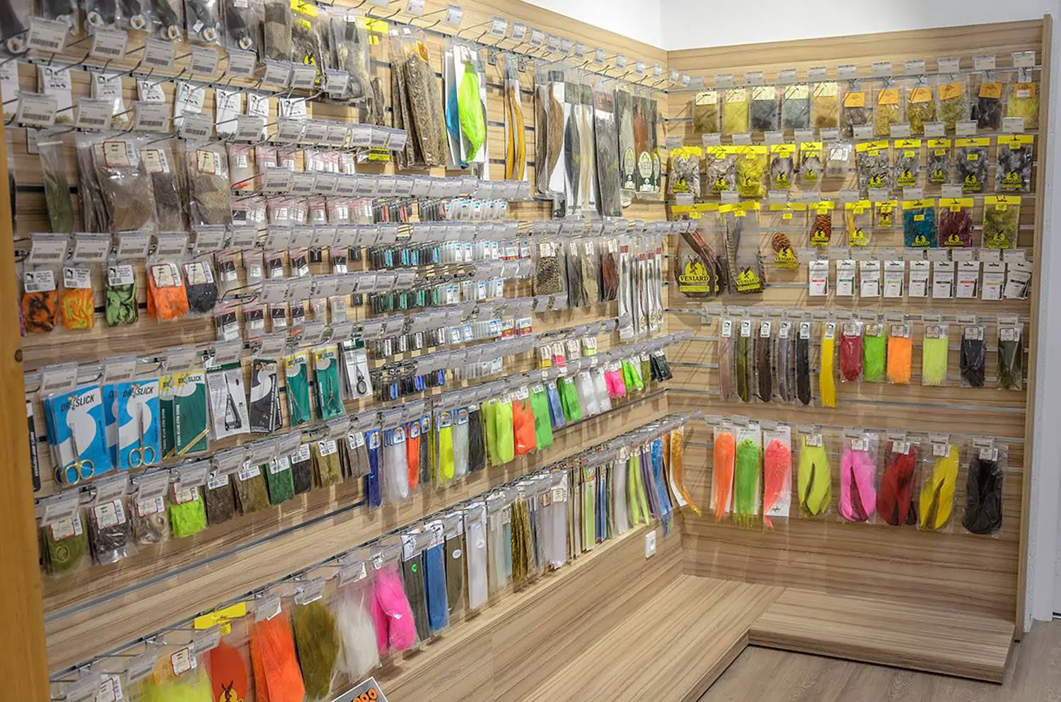 Agencement professionnel Boutique de pêche à Pontivy