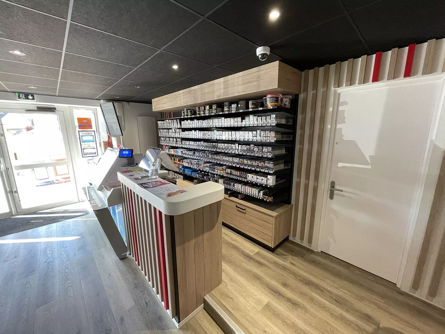 Agencement BAR TABAC à Le sourn